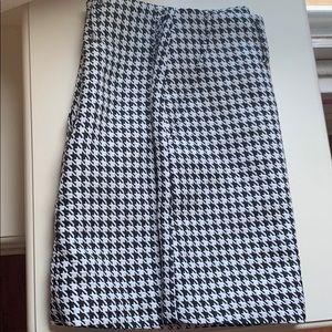 Black & White Star Skirt 💫